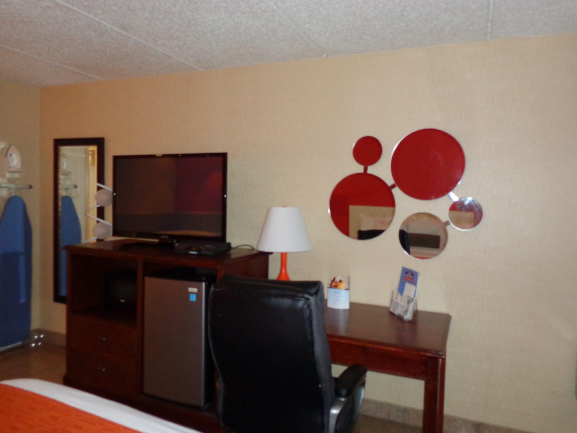 Howard Johnson By Wyndham Suffern Extérieur photo