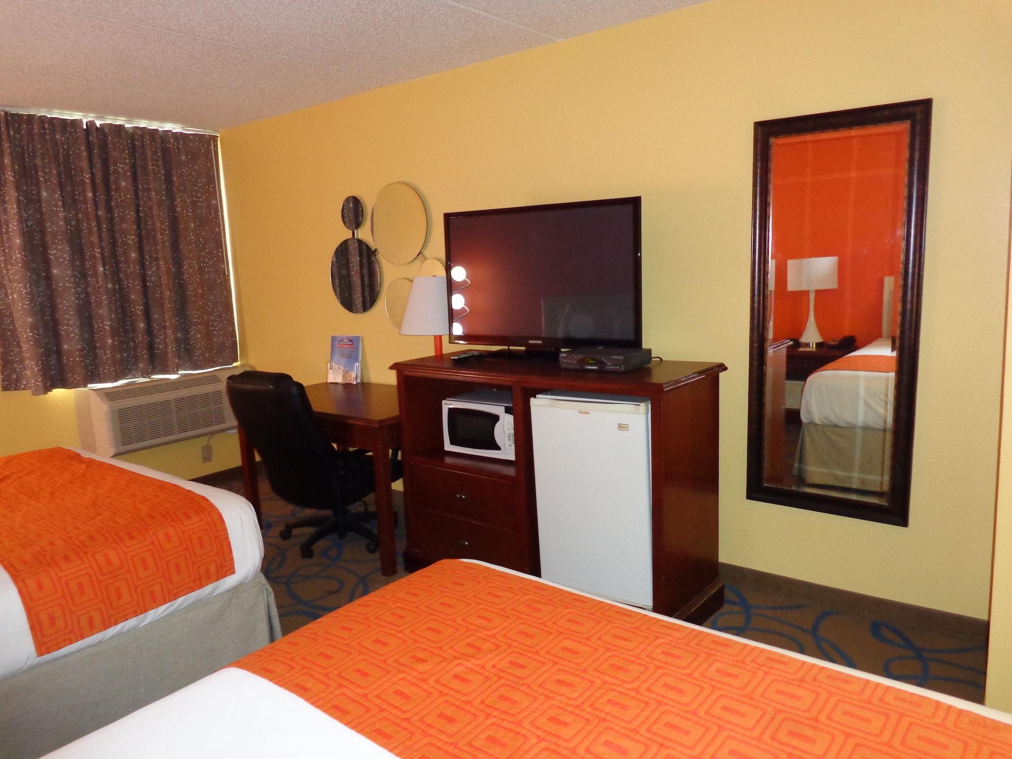 Howard Johnson By Wyndham Suffern Extérieur photo